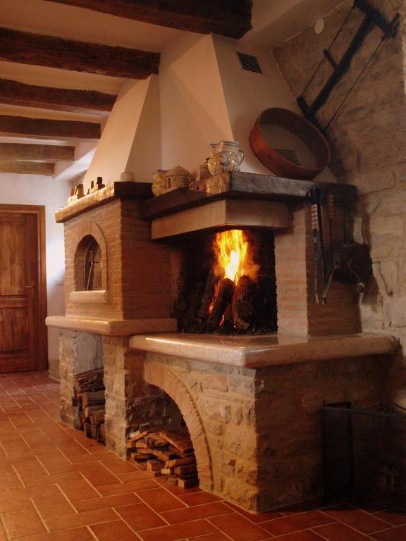 Al Merlo Olivo, Rural Istrian House Buje Bagian luar foto